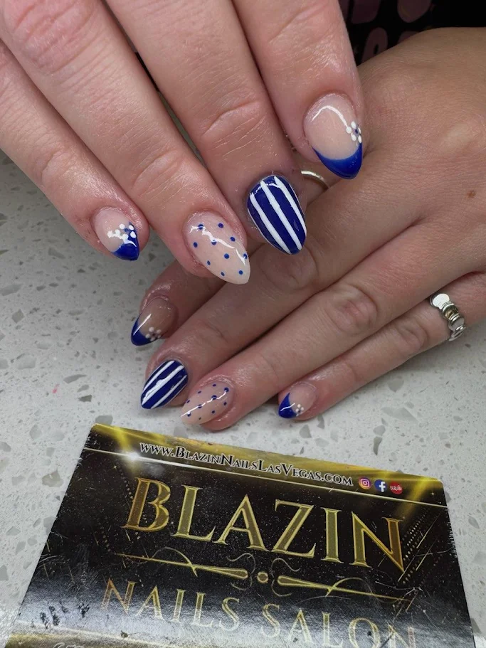 BLAZIN NAILS